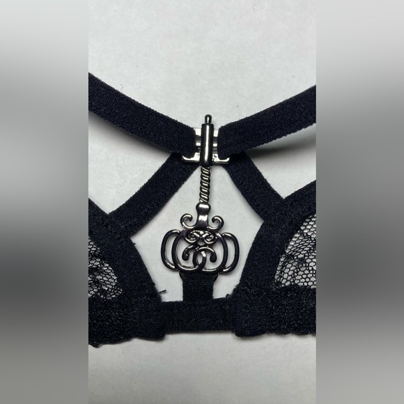 Marlies Dekkers 🟣 EUC Size Small Black Lace Bralette - Picture 3 of 8